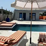 Cora With Private Pool 200m To The Faliraki