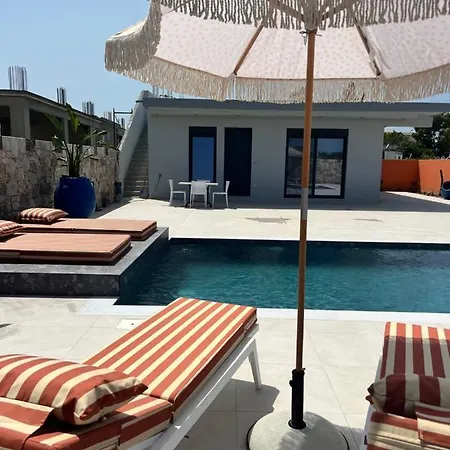 Cora With Private Pool 200m To The Faliraki