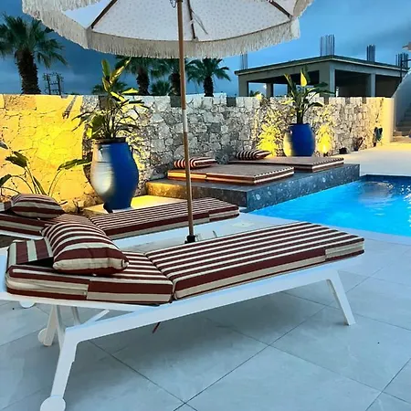 Cora With Private Pool 200m To The Faliraki