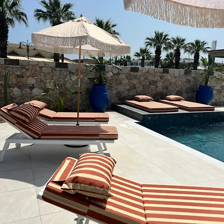 Cora With Private Pool 200m To The * Faliraki