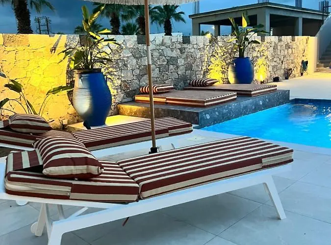 Cora With Private Pool 200m To The Faliraki