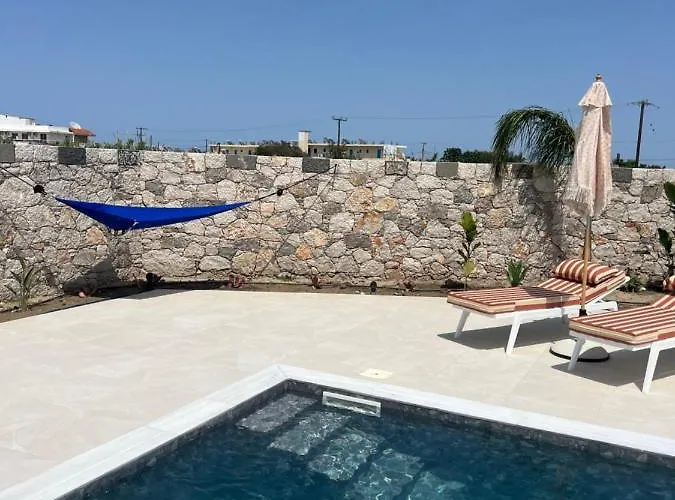 Villa Cora With Private Pool 200m To The *