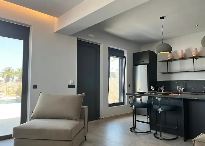 Cora With Private Pool 200m To The