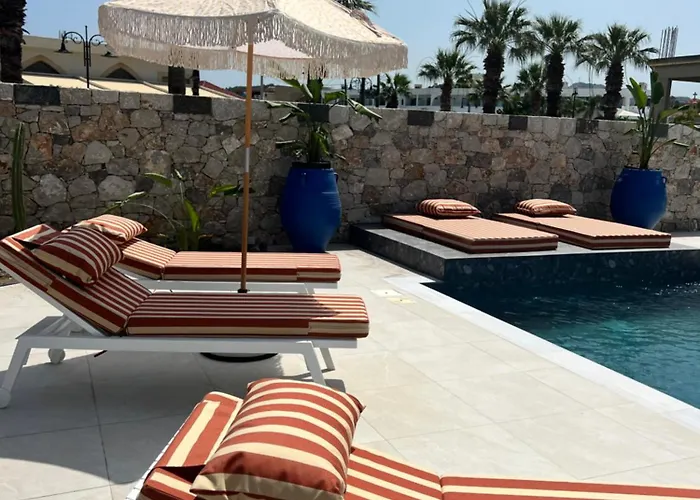 Cora With Private Pool 200m To The * Faliraki